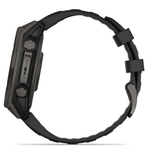 Relogio-Garmin-Fenix-8-Safira-Carbon-Gray-DLC-Titanio-com-Pulseira-de-Silicone-Preta-com-Cinza