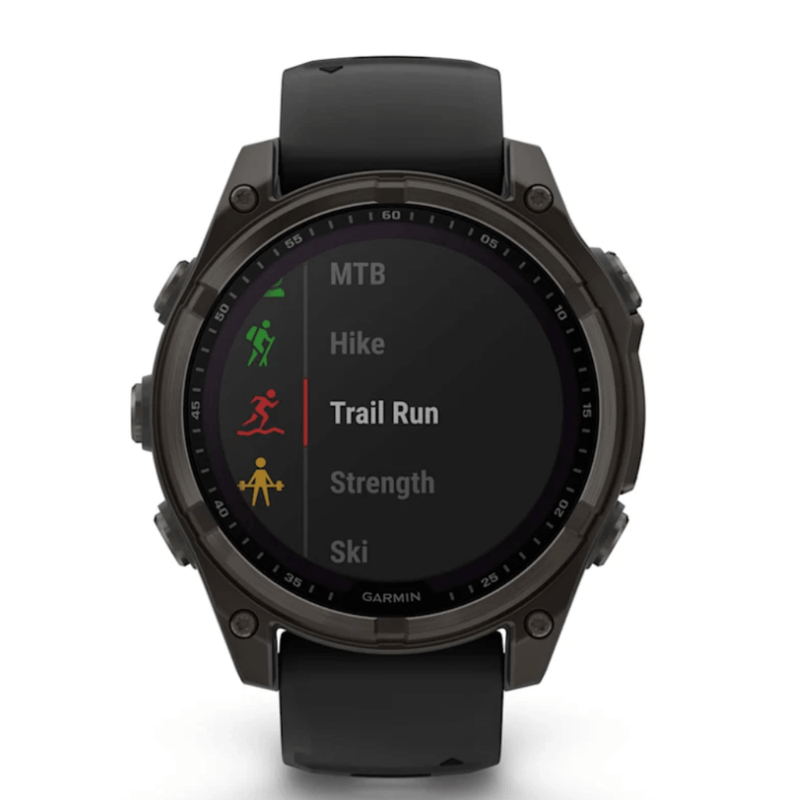 Relogio-Garmin-Fenix-8-Safira-Solar-Carbon-Gray-DLC-Titanio-com-Pulseira-de-Silicone-Preta-com-Cinza