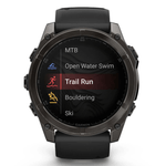 Relogio-Garmin-Fenix-8X-Safira-Carbon-Gray-DLC-Titanio-com-Pulseira-de-Silicone-Preta-com-Cinza